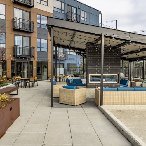 Outdoor Lounge Large outdoor lounge